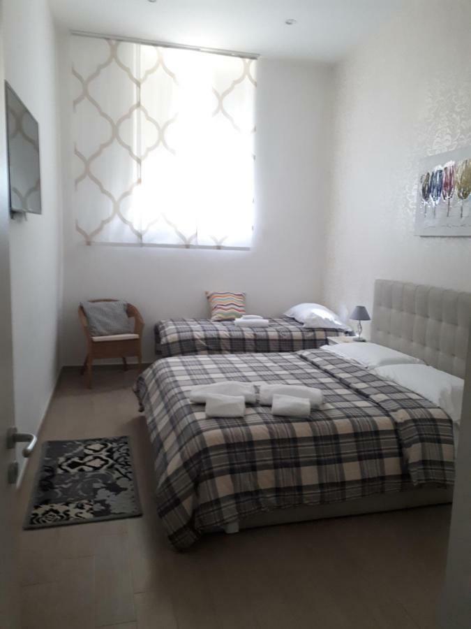 Appartement Garibaldi House Naples